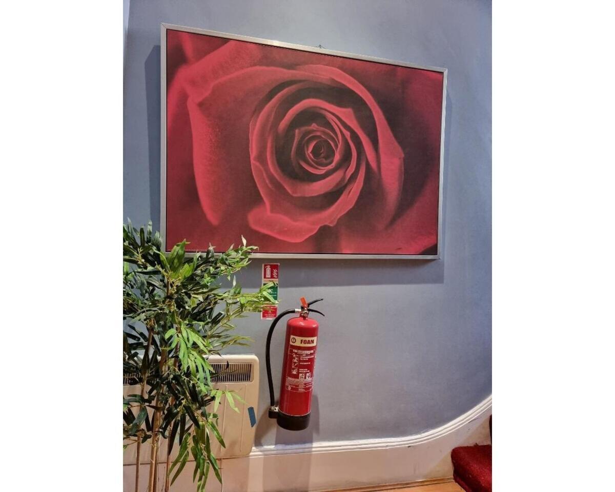 F101-First Floor Flat Fits 3 Near Hyde Park Apartment London Exterior photo